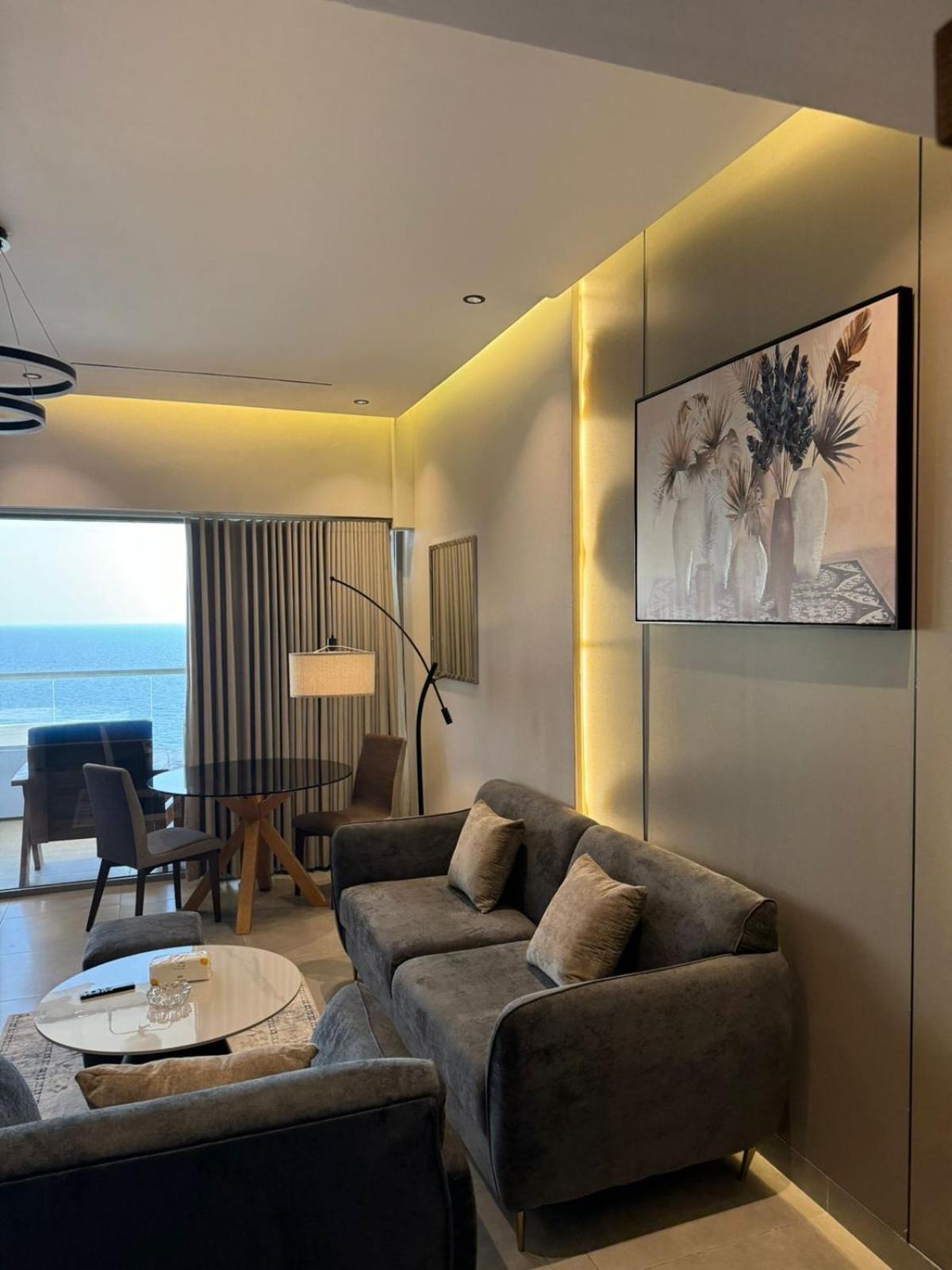 Apartment اجنحة برج داماك - Damac Tower