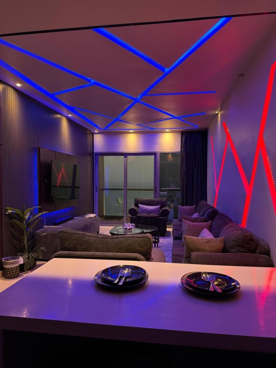اجنحة برج داماك - Damac Tower Apartment