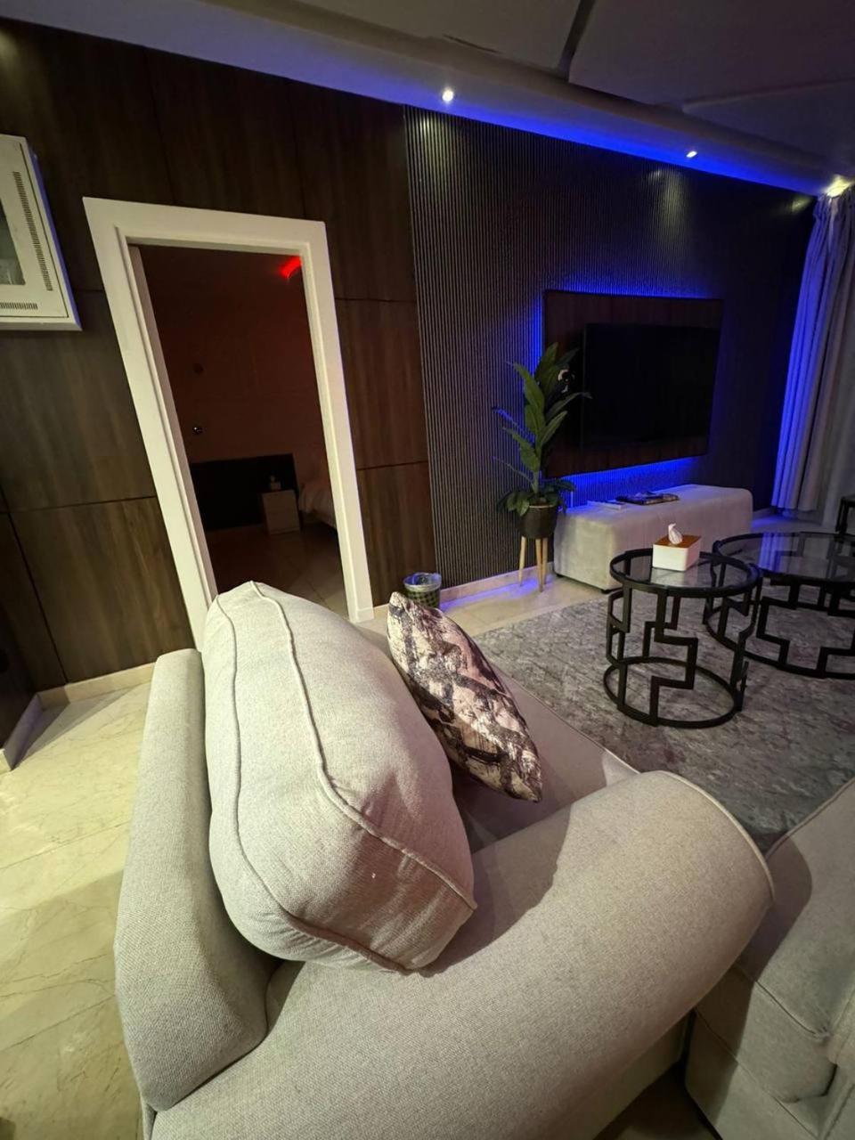 اجنحة برج داماك - Damac Tower * Jeddah