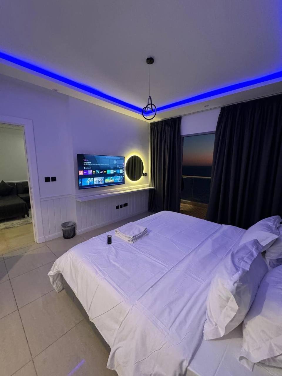 Apartment اجنحة برج داماك - Damac Tower