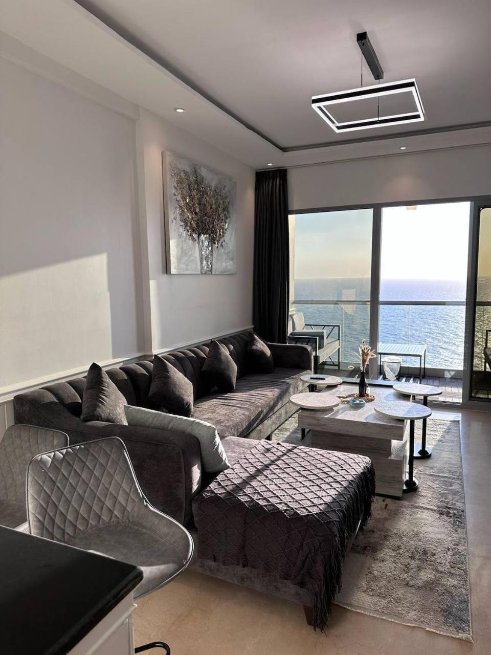 اجنحة برج داماك - Damac Tower Apartment