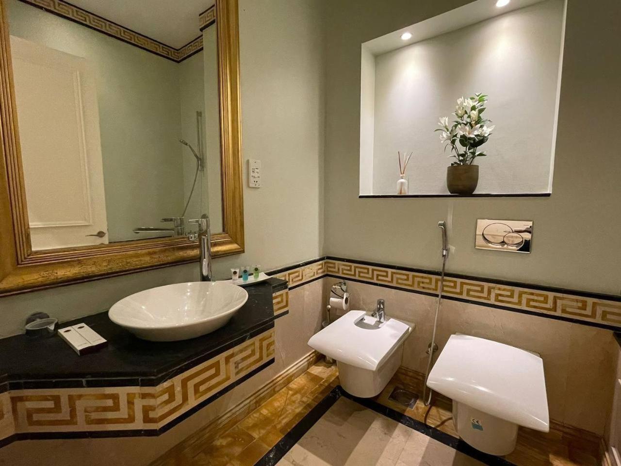 اجنحة برج داماك - Damac Tower * Jeddah